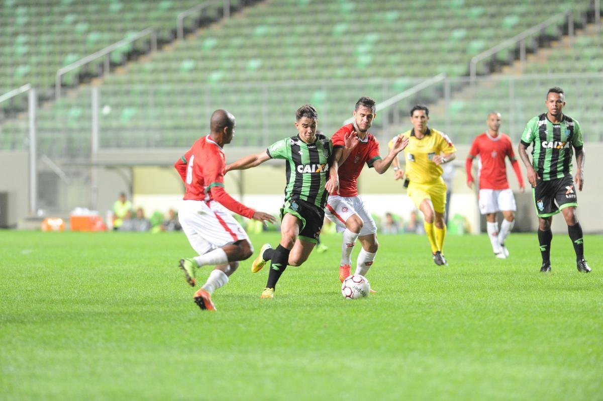 Amrica e Boa Esporte se enfrentaram no Independncia, pela 13 rodada da Srie B do Campeonato Brasileiro