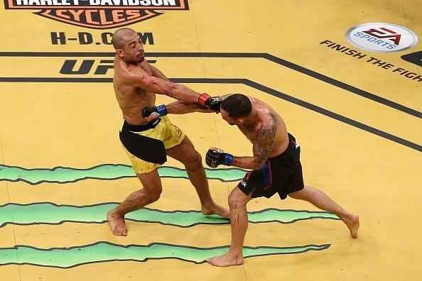 Imagens do retorno triunfal de José Aldo ao UFC