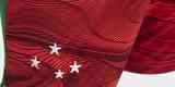Shorts de goleiro, vendido por R$ 149,99 no site da Adidas