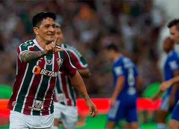 Além da disparidade técnica, time celeste jogou o segundo tempo contra o Fluminense com um jogador a menos, já que Geovane foi expulso na primeira etapa