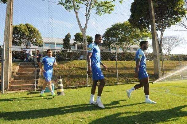 Fotos do treino do Cruzeiro desta quarta-feira, 2 de outubro, na Toca da Raposa II