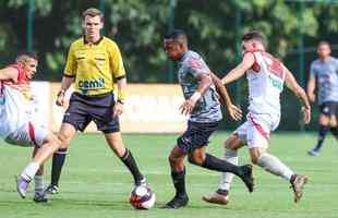 Com gols de Fred e Carlos Csar, Atltico vence jogo-treino contra Guarani de Divinpolis, na Cidade do Galo, por 2 a 0