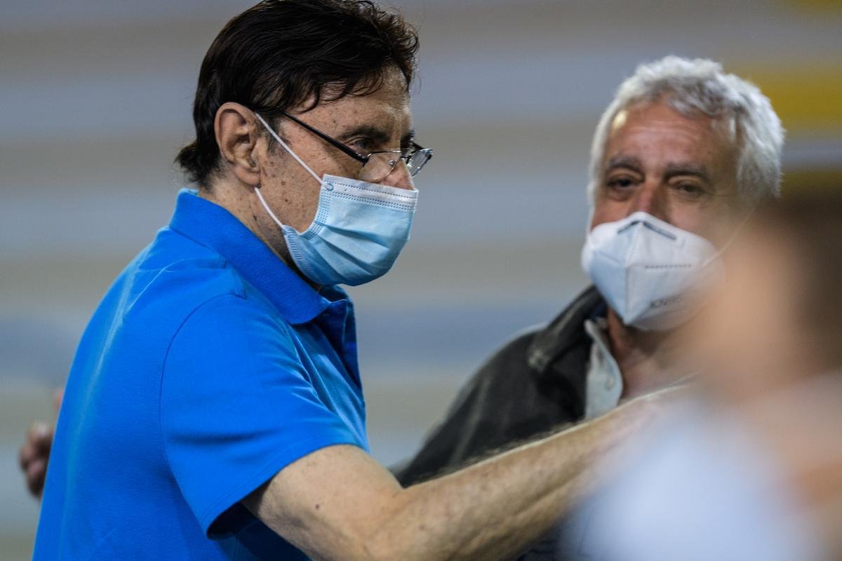 Reunio extraordinria do Conselho do Cruzeiro aprovou constituio de Sociedade Annima do Futebol