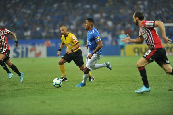 Fotos de Cruzeiro x So Paulo, no Mineiro, pela 26 rodada do Campeonato Brasileiro