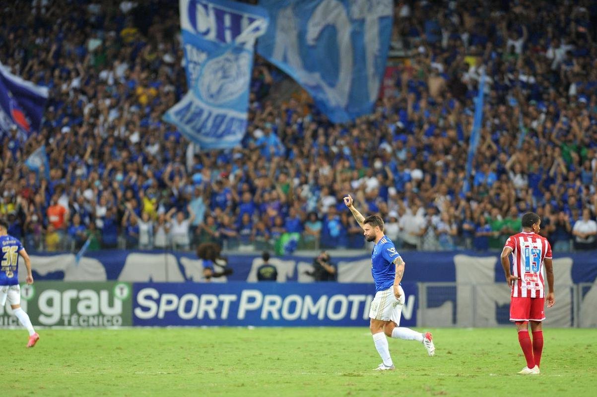 Fotos do jogo entre Cruzeiro e Nutico, no Mineiro, que marcou as despedidas de Rafael Sobis e Ariel Cabra.