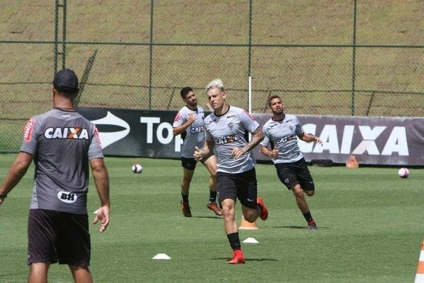 Imagens do treino do Atltico