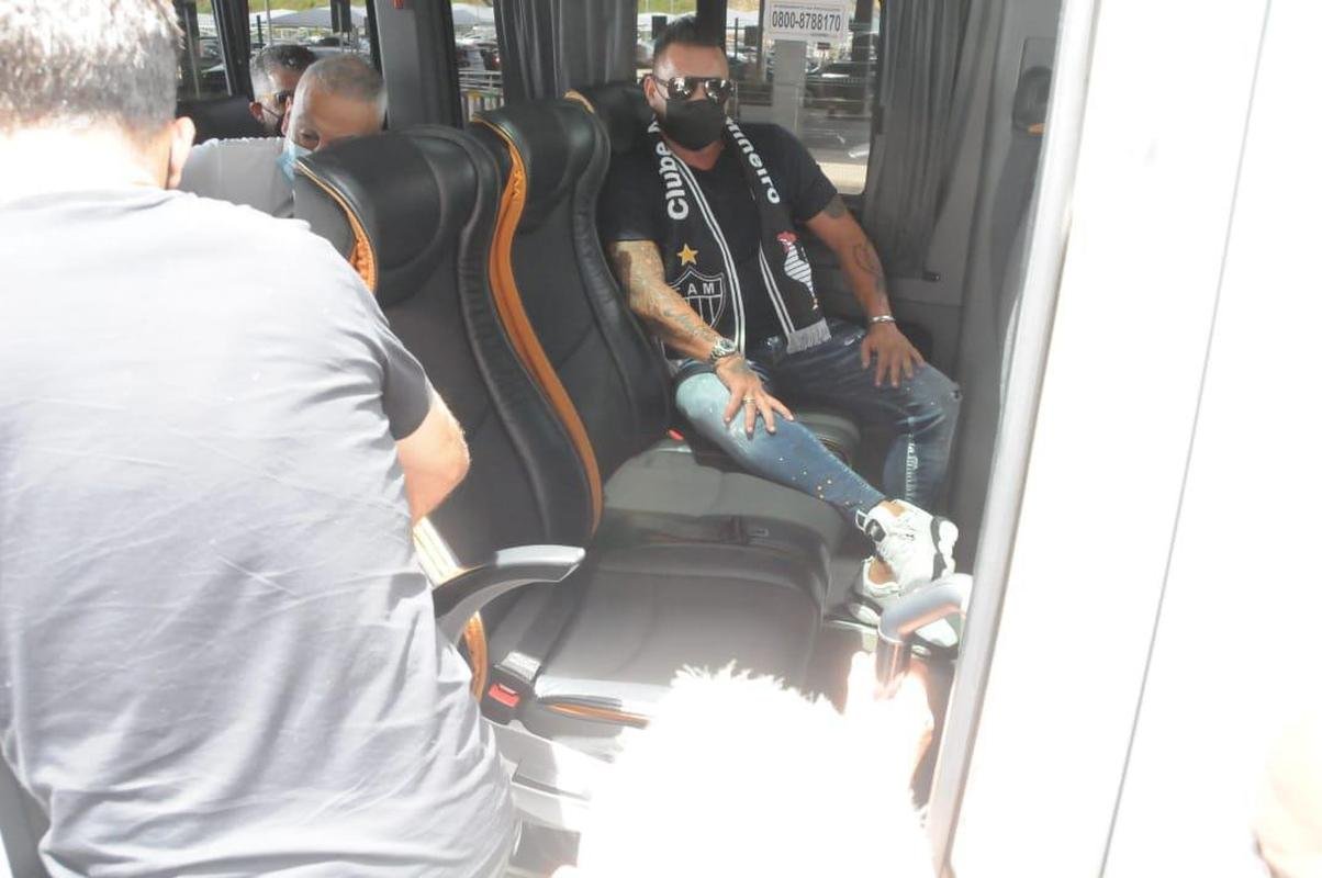 O explosivo El Turco chegou neste de domingo e mandou o recado: Saudaes a toda a massa atleticana