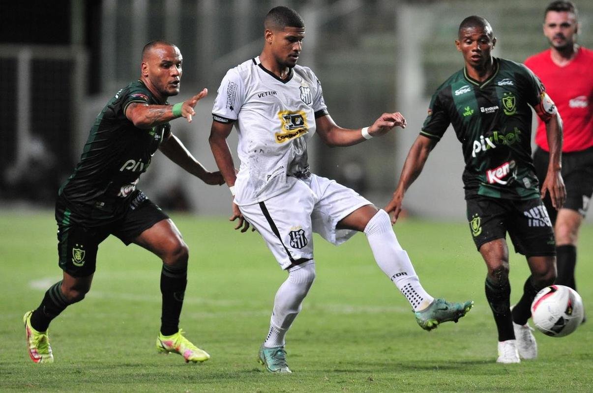 Amrica e Democrata-GV se enfrentaram no Independncia pela 2 rodada do Campeonato Mineiro