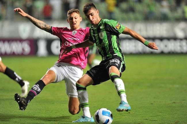 Fotos da derrota do Amrica para o Independiente del Valle, por 2 a 0, no Independncia, pelo Grupo D da Copa Libertadores