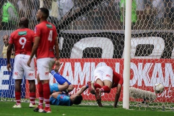 Veja fotos da goleada do Atlético por 5 a 0 sobre o Tupynambás