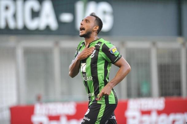 Amrica e Boa Esporte empataram em jogo movimentado no Independncia 