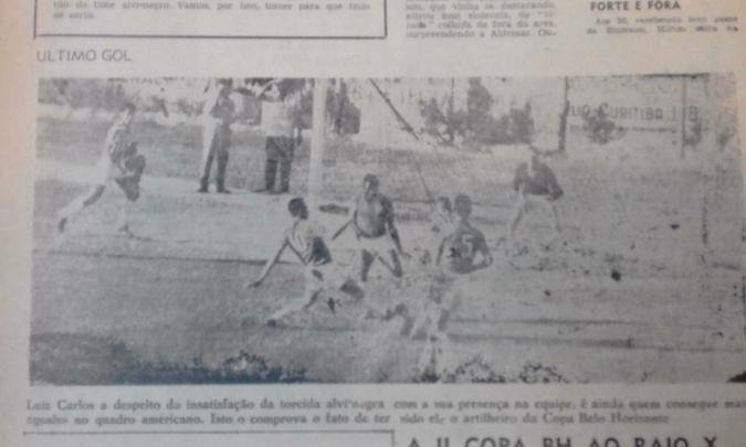 Em 1960, ano de fundação de Brasília, o então presidente Juscelino Kubitschek convidou os dois clubes para um amistoso no acanhado Estádio Israel Pinheiro, com campo de terra, para celebrar a 'paz' entre os rivais, que haviam rompido em 1958. O único clássico fora de Minas em território brasileiro terminou com empate por 2 a 2. O jornal Estado de Minas registrou o fato inédito.