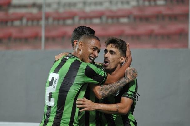 Fotos da partida entre Amrica e URT, no Independncia, pela sexta rodada do Campeonato Mineiro