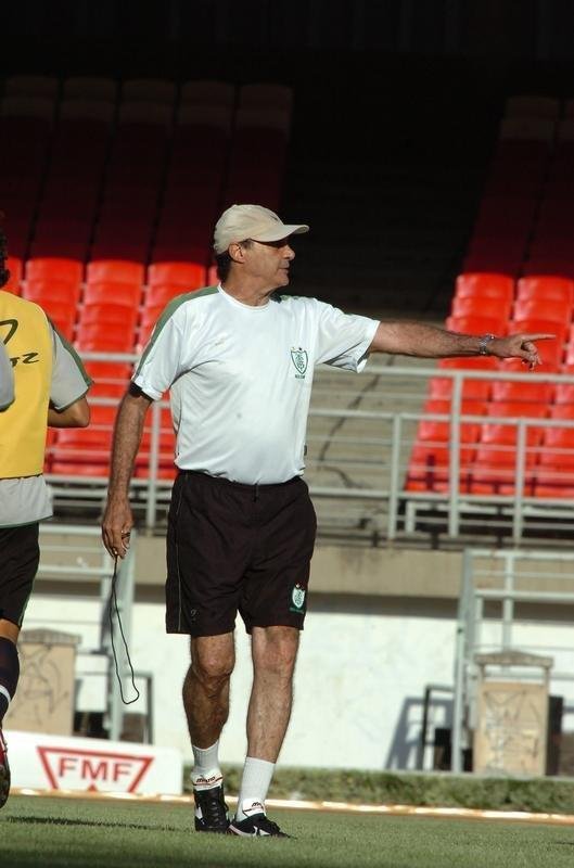 16/03/2007 - Procpio em sua passagem como tcnico do Amrica em 2007