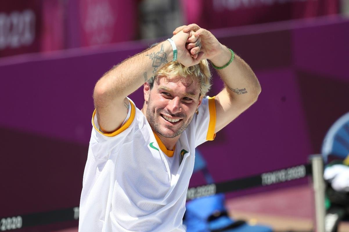 Pedro Barros conquistou a medalha de prata no skate park e vibrou muito com pdio indito na modalidade que estreou nos Jogos de Tquio