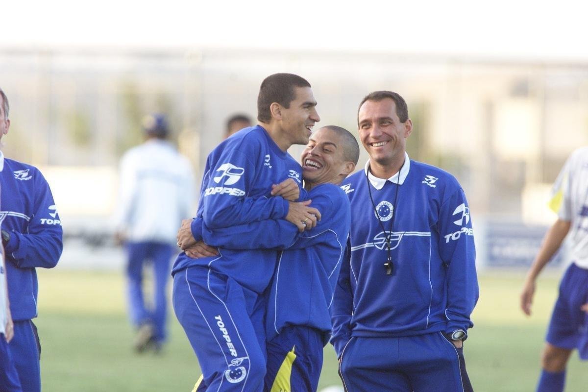 JULHO - Dia a dia de treinos do Cruzeiro na temporada que culminou com a Trplice Coroa