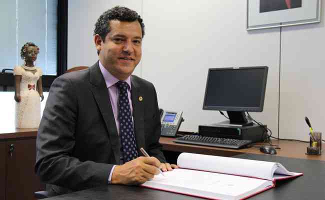 Mrio Caixa recebeu 76.360 votos e se reelegeu deputado estadual na ALMG