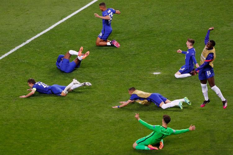 Chelsea faz a festa depois de vencer o Manchester City e faturar o bi na Liga dos Campeões