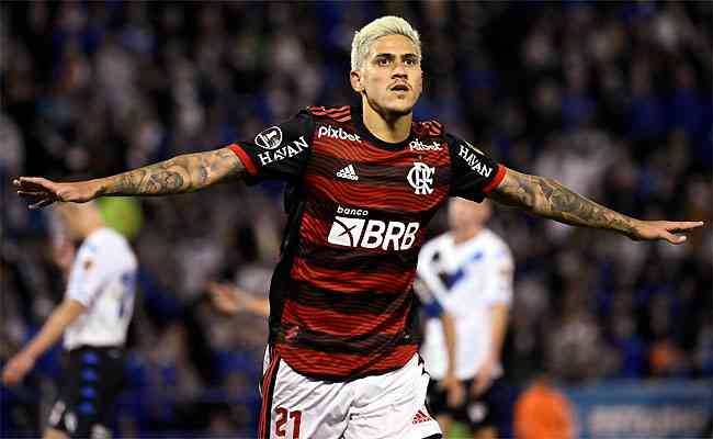 Em noite inspirada, Pedro marcou trs vezes na goleada do Flamengo 