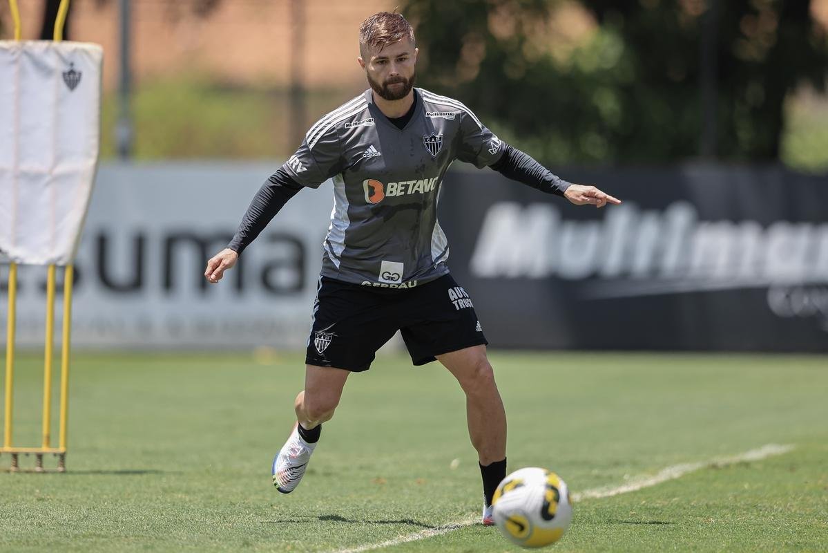 Fotos do treino do Atltico, que teve Hulk em campo 