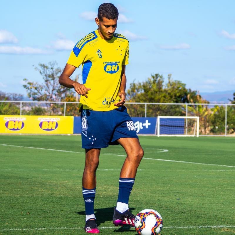 Fotos do treino do Cruzeiro desta sexta-feira, 3 de setembro, na Toca da Raposa II