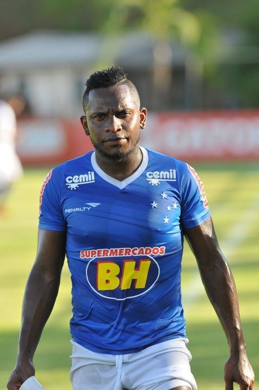 Volante Willians (Flamengo: 2009-2012 / Cruzeiro: 2015): 181 jogos por Flamengo (5 gols) e 41 jogos por Cruzeiro (2 gols)