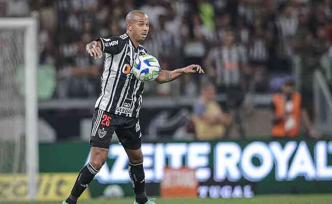 Corinthians sai na frente, mas leva empate de Atlético-MG e cai