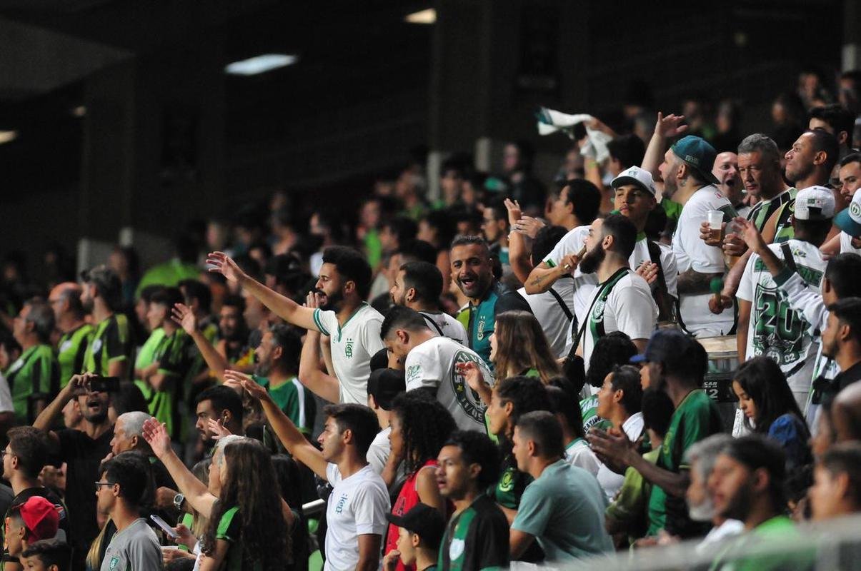 Torcida do Amrica no clssico contra o Atltico pela Libertadores