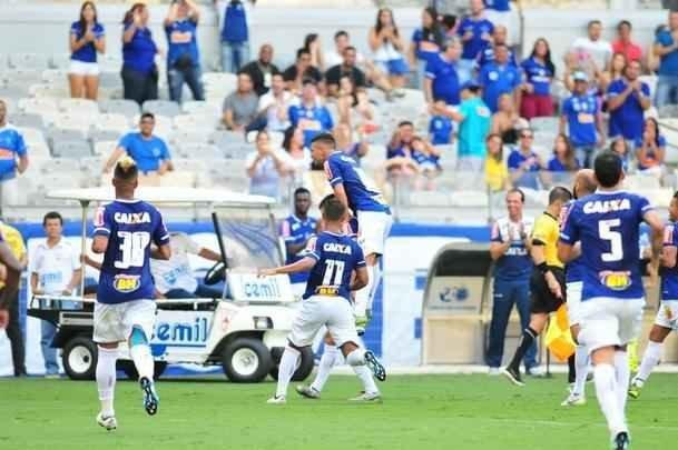 Cruzeiro e Guarani se enfrentaram no Mineiro pelo Campeonato Mineiro