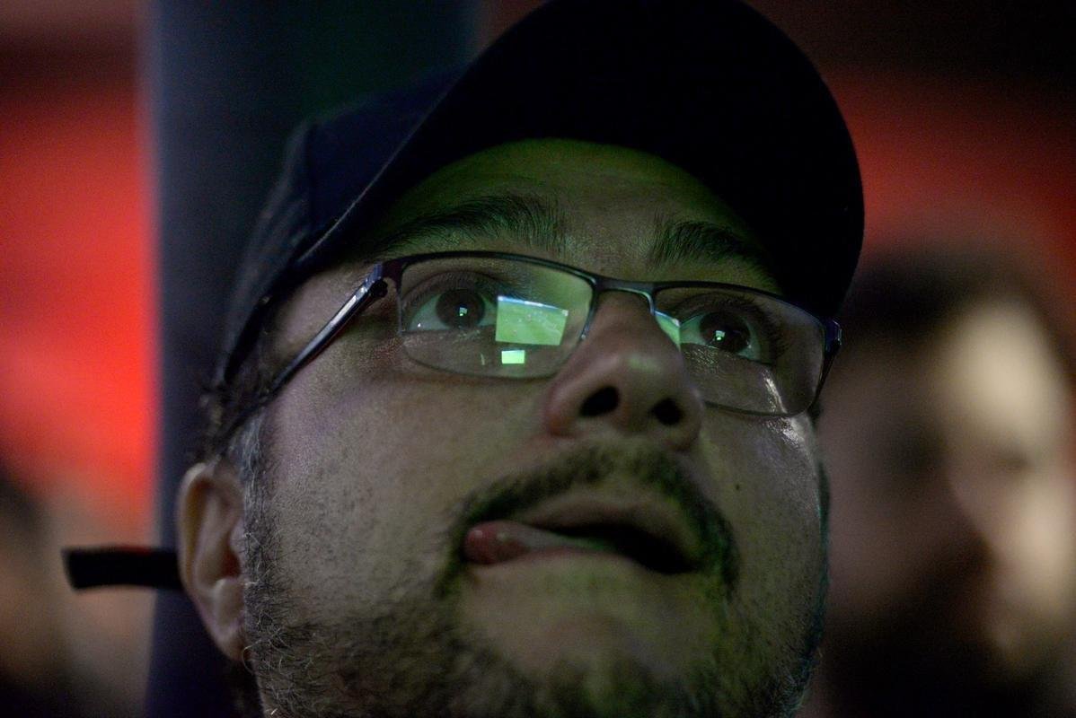 Atleticanos no Bar do Salomo, em BH, durante jogo contra o Bahia. Depois da vitria por 3 a 2 houve muita festa pelo ttulo brasileiro