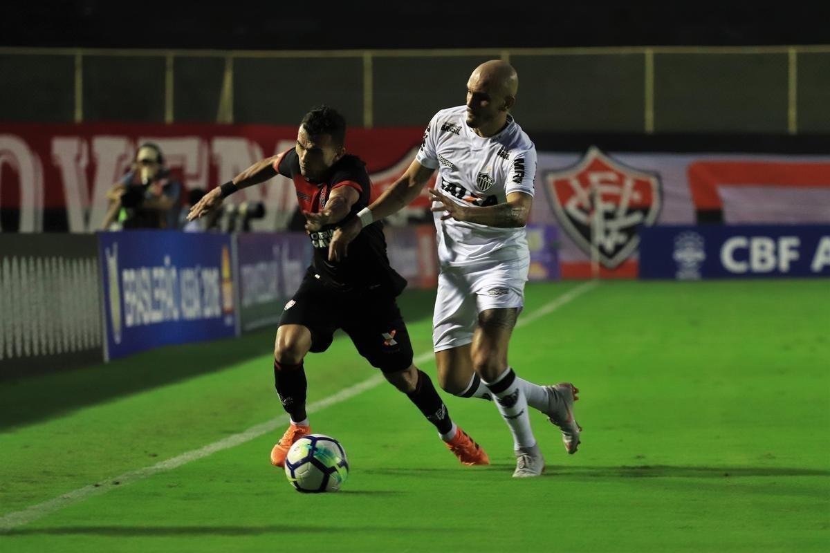 Vitória derrotou Atlético por 1 a 0, no Barradão, com gol de Léo Ceará
