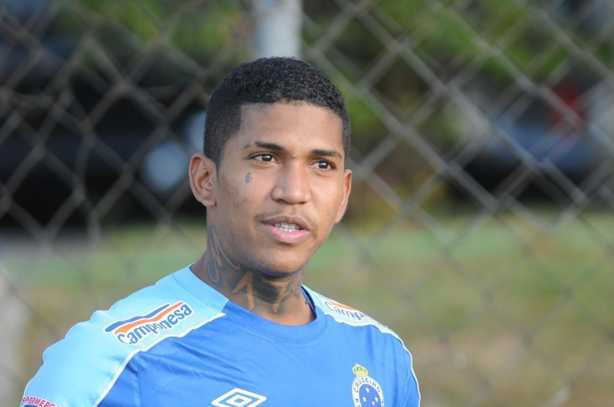 Cruzeiro se prepara para enfrentar o Fluminense, nesta quarta, s 19h15, no Mineiro