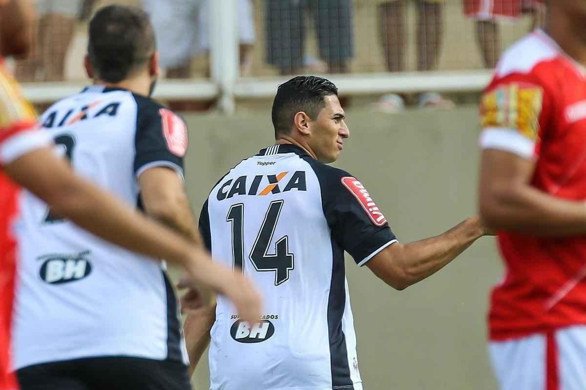 Com dois gols de Danilo e um de Otero, Atltico goleou o Tombense por 3 a 0 pelo Estadual