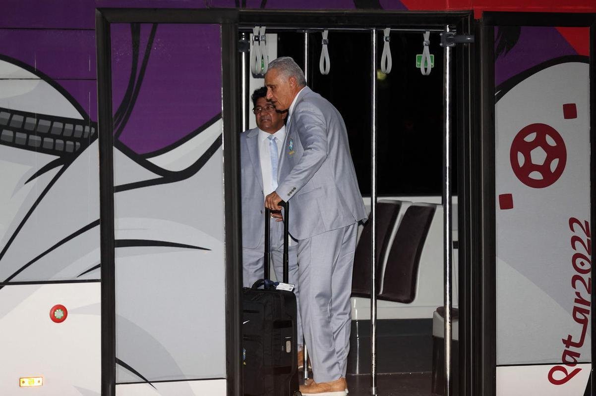 Chegada da Seleo Brasileira a Doha, no Catar, para disputar a Copa do Mundo da Fifa e tentar o hexa