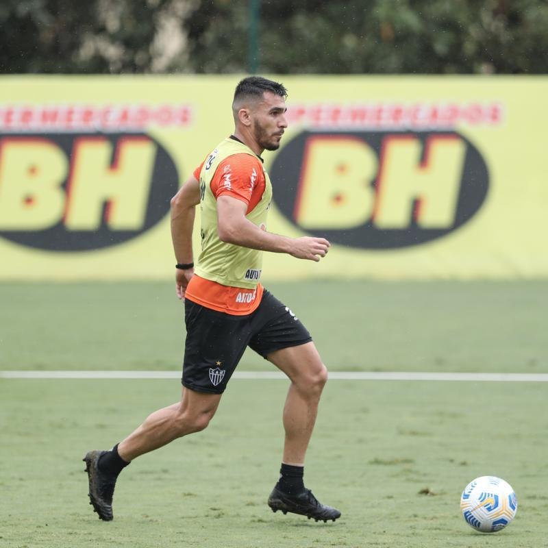 Fotos do treino do Atltico neste domingo na Cidade do Galo (21/11)
