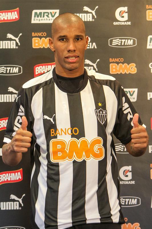 Emerson Conceição - lateral-esquerdo