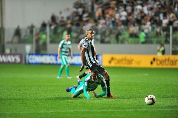 Fotos do duelo entre Atltico e La Equidad pela Copa Sul-Americana, no Independncia
