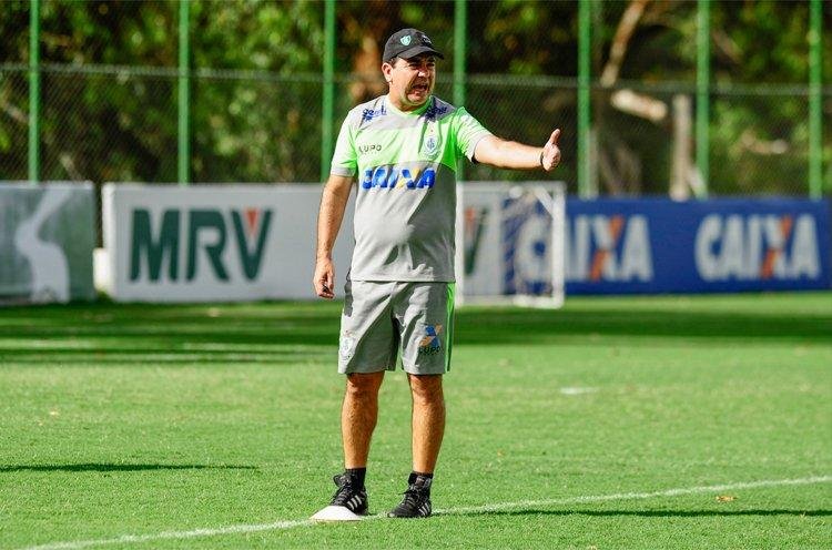Mour�o Panda / Am�rica