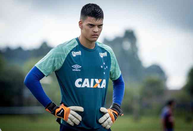 Después de una larga telenovela, Cruzeiro anunció el contrato