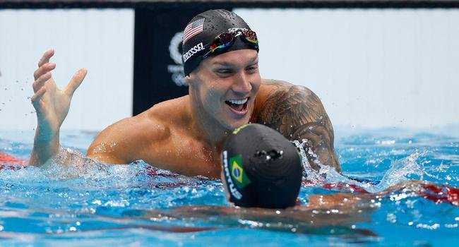 Bruno Fratus, do Minas, percorreu os 50m da piscina do Tokyo Aquatics Centre em 21s57 e levou o bronze