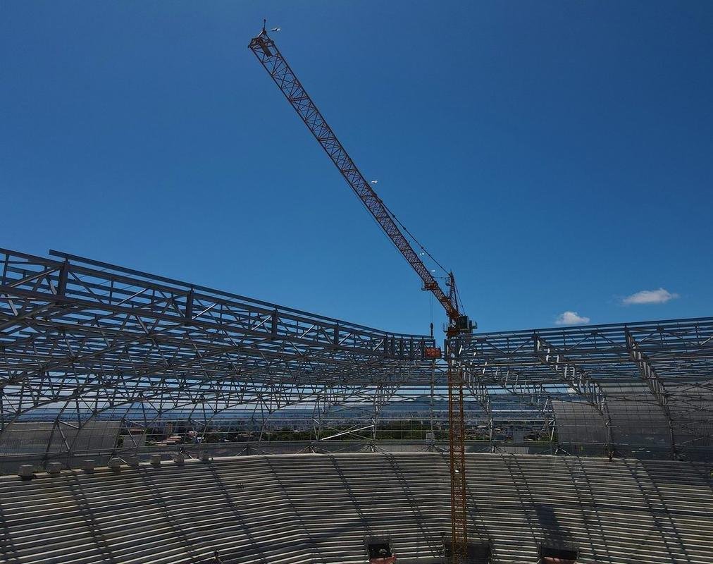 Estdio do Atltico est com 49% das obras concludas, as arquibancadas superiores foram finalizadas e o trabalho atualmente est focado nas instalaes internas, alvenaria e montagem da cobertura e estruturas.