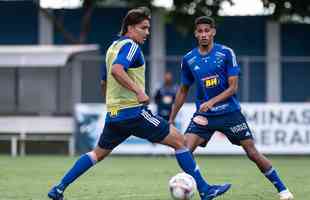 Imagens do primeiro treino do Cruzeiro antes do jogo contra o Cuiab, pela Srie B do Campeonato Brasileiro