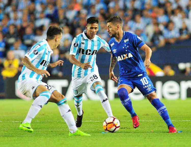 Cruzeiro sofre sua pior derrota no Brasileirão frente ao Grêmio; confira as  notas