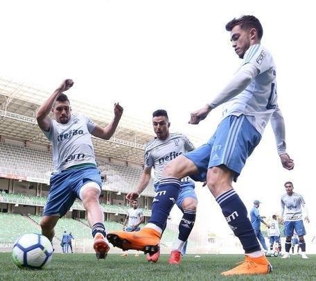 Felipo comandou treino do Palmeiras no Independncia visando ao jogo de quarta, s 21h45, no Mineiro, contra o Cruzeiro, pela semifinal da Copa do Brasil. Time precisa vencer para ir  deciso