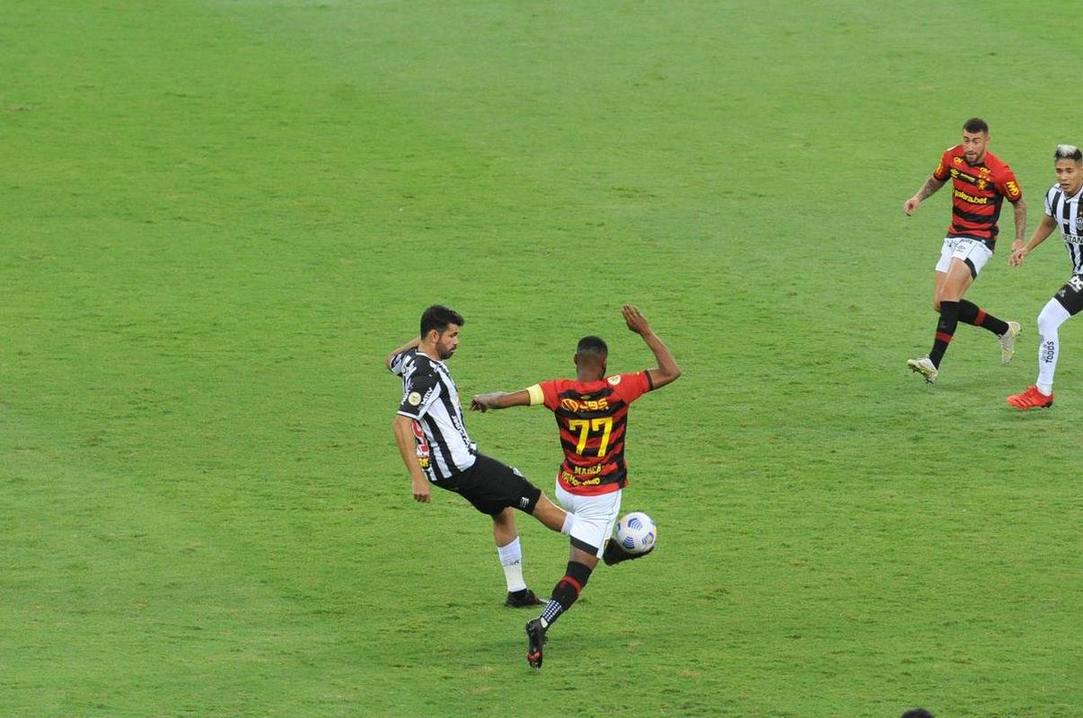 Fotos do jogo entre Atltico e Sport, no Mineiro, em Belo Horizonte, pela 21 rodada da Srie A do Brasileiro de 2021