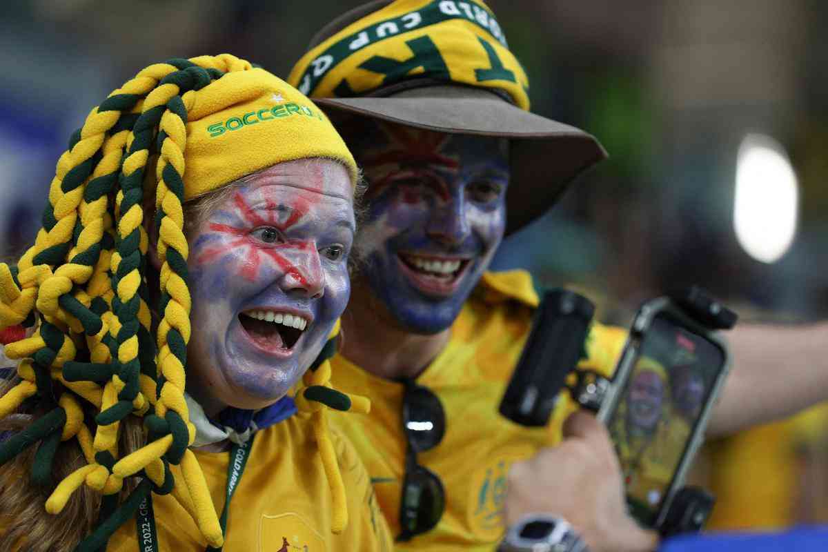 Imagens dos torcedores no jogo entre Frana e Austrlia, pelo Grupo D da Copa do Mundo