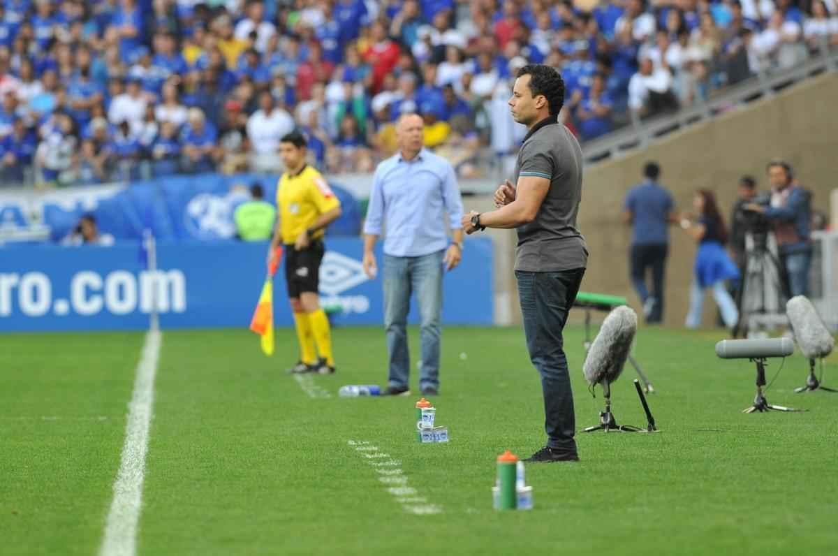 Imagens do jogo entre Cruzeiro e Botafogo, pela 19 rodada do Brasileiro, no Mineiro