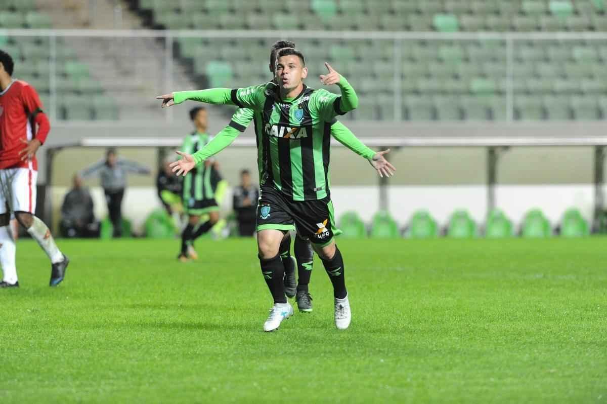 Amrica e Boa Esporte se enfrentaram no Independncia, pela 13 rodada da Srie B do Campeonato Brasileiro