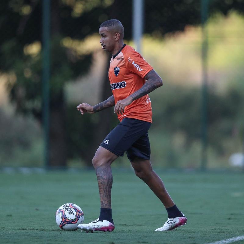 Com novo uniforme de treino, Atlético fechou nesta sexta-feira sua preparação para enfrentar o Athletic, às 19h deste sábado, no Independência, pela 11ª rodada do Campeonato Mineiro