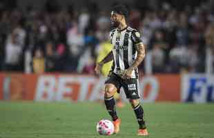 Fotos do jogo entre Santos e Atltico na Vila Belmiro, em Santos, pela 30 rodada do Campeonato Brasileiro